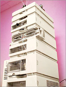 Wysokowydajny chromatograf cieczowy (HPLC)
